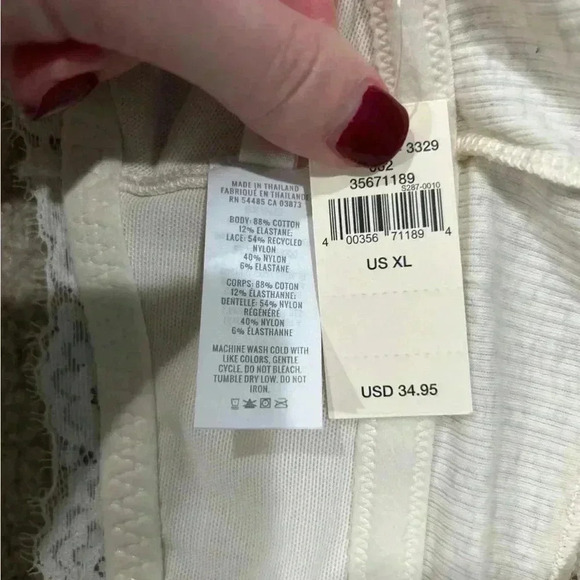 New with tags aerie RIBBED EYELASH LACE TRIM
LONGLINE beige bralette top - Picture 5 of 8